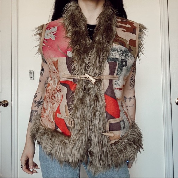 Weavz Faux Fur Y2K Vest - Picture 1 of 4